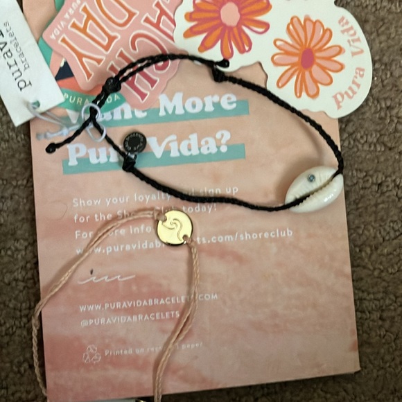 Two New with tags Pura Vida bracelets - Picture 5 of 13